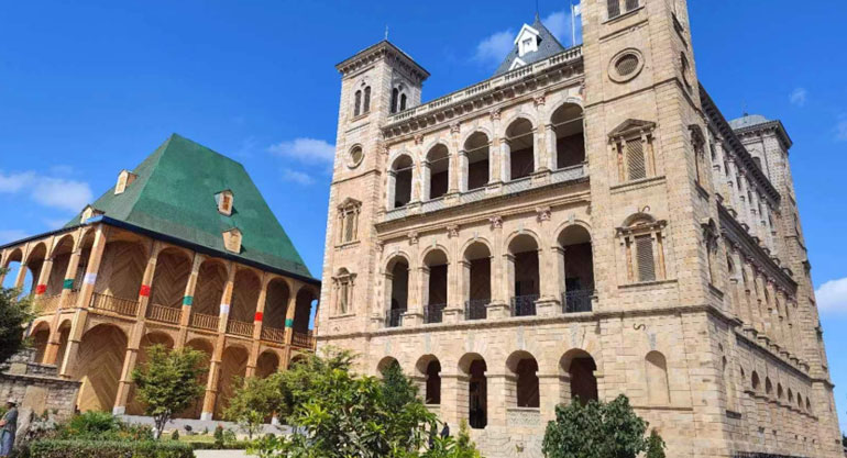 女王宫（Rova-Queen’s Palace）